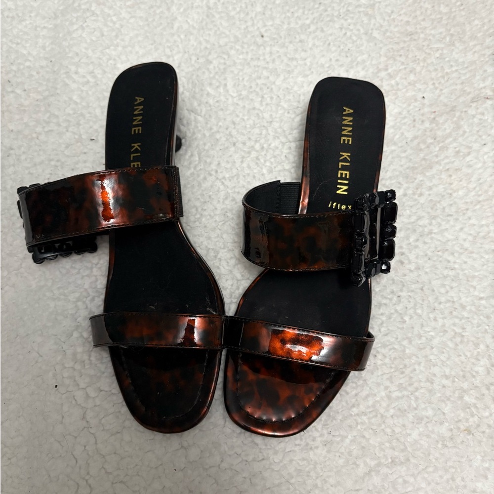Anne Klein Tortoise Shell Slide Sandals